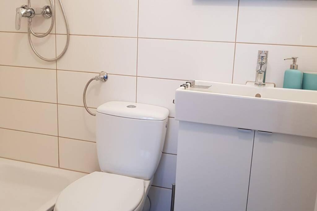 City Apartment Near Shooping Center, 6 Guests Berlin Dış mekan fotoğraf